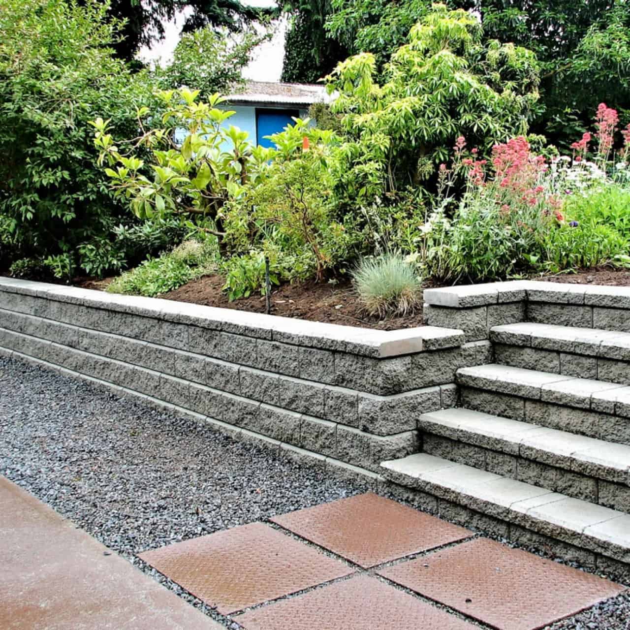 Retaining Walls image